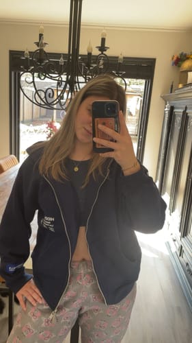 Customer photo review of LABEL ZIP HOODIE NAVY