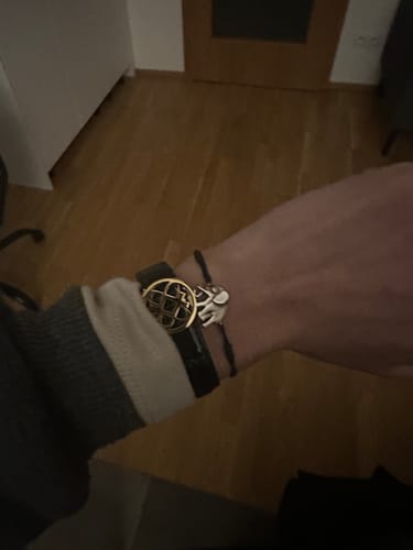 Customer photo review of Paradoxe Diamond Watch