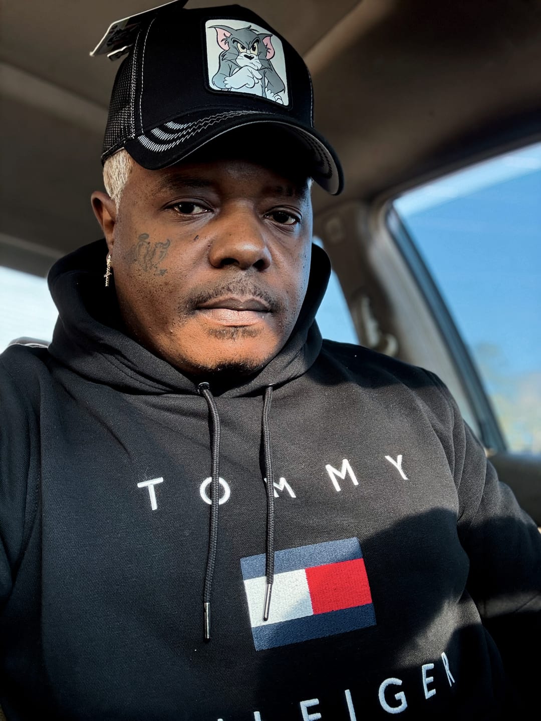 Customer photo review of OVERLORD X Tom & Jerry: Tom Trucker Cap