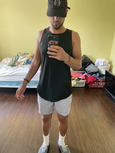Customer photo review of 021 ESSENTIAL DROP-CUT TANK - Demo Test