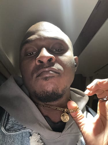 Customer photo review of Medusa x Figaro Set | Gold