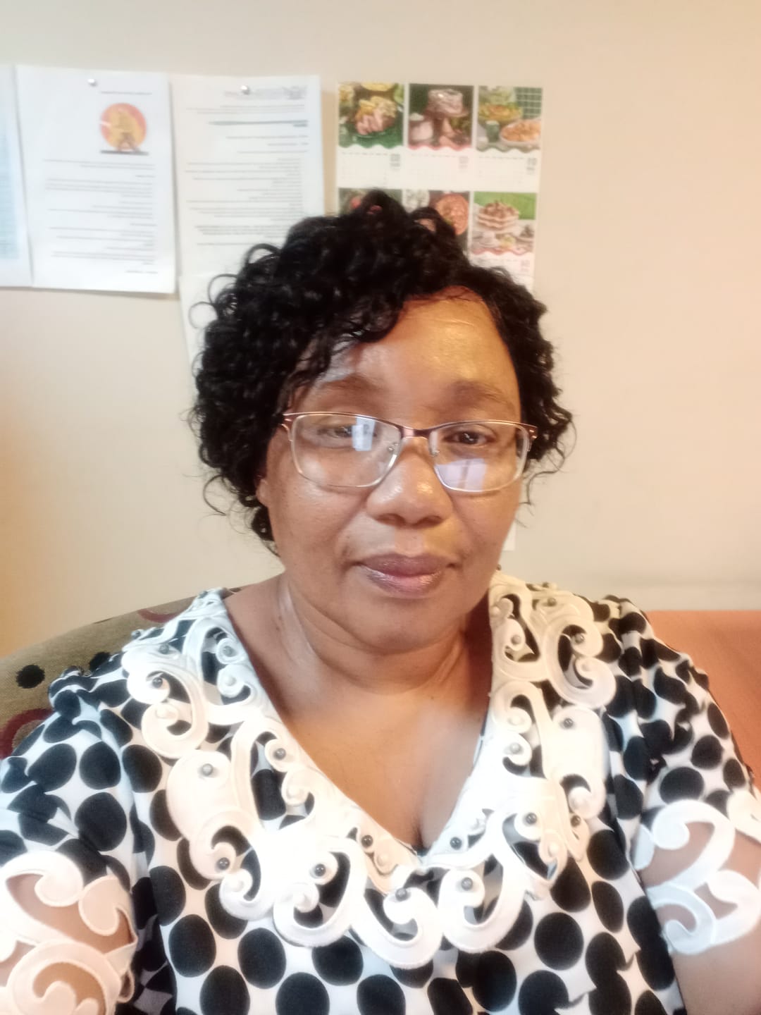 Customer photo review of Brazilian Lace Front Wig Deep Wave - 1B - 10"