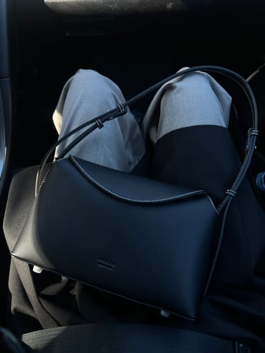 Customer photo review of Hudson Bag Black