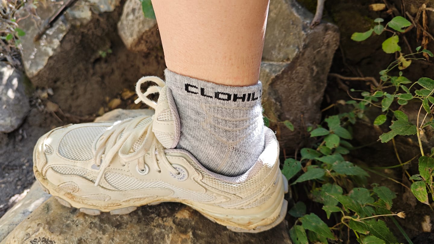 Customer photo review of Men's Ankle Socks