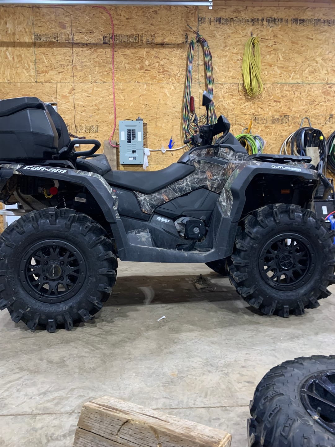 Customer photo review of 2-Inch Lift Kit for Can-Am Outlander 650/850/1000R & MAX (2019+)