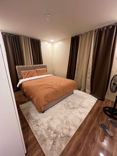 Customer photo review of Two-toned Maple