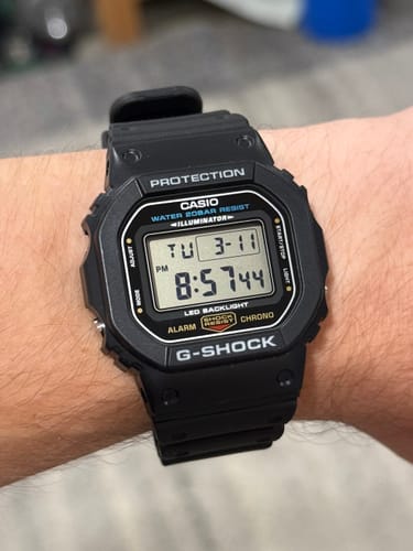 Customer photo review of Casio G-SHOCK Digital Watch DW5600UE-1D