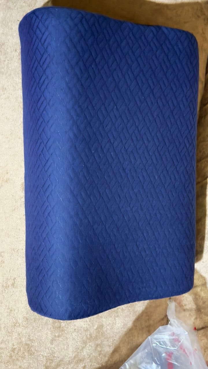 Customer photo review of Hard Curved Latex Pillow