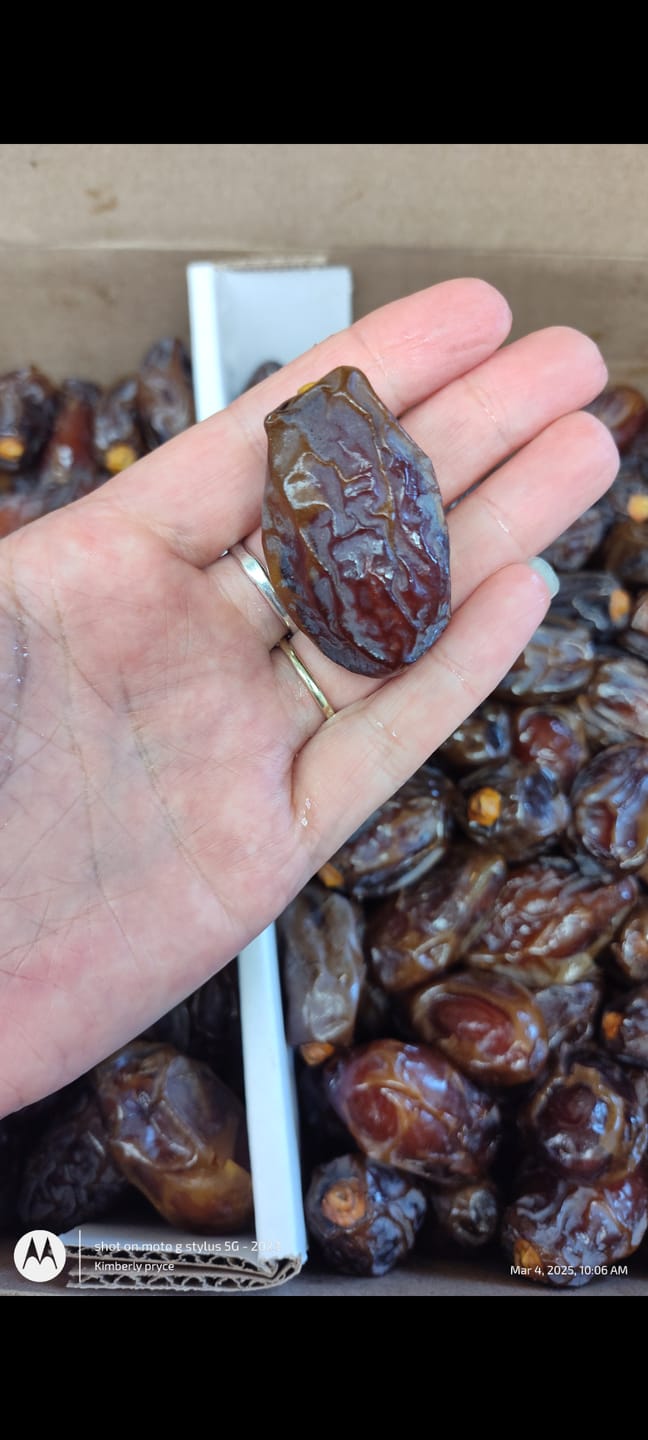 Customer photo review of Organic Medjool Cooking Dates