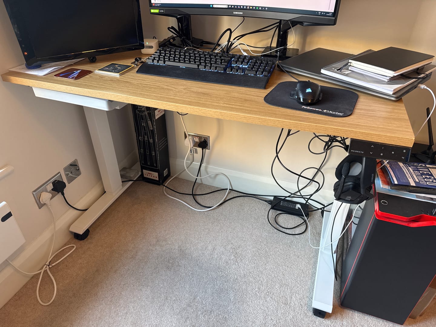 Customer photo review of Maidesite T1 Pro - Electric Height-Adjustable Standing Desk Frame
