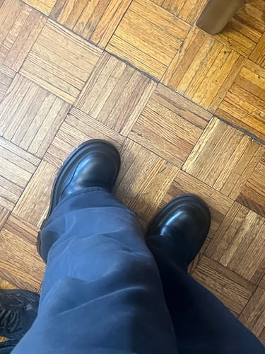 Customer photo review of Mens' Fleece Jogging Pant - Yeezy Gap Engineered by Balenciaga - 3 Colors Available