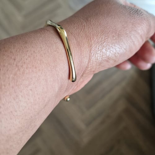 Customer photo review of Bamboo Bangle