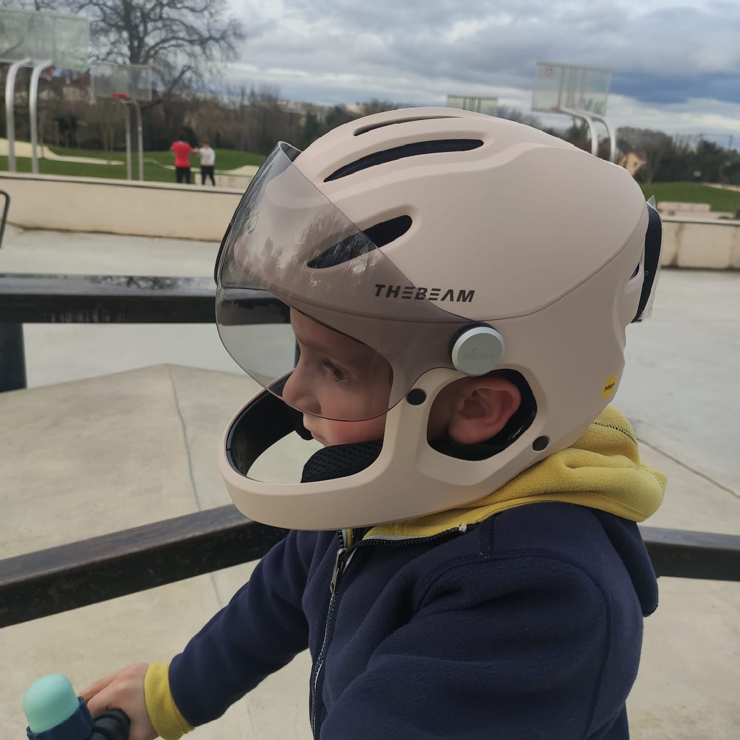 Customer photo review of VIRGO INTEGRAL | Integral Cycling Helmet