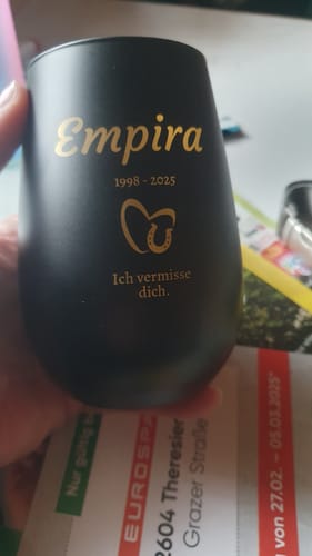 Daniela P. review of Wir vermissen dich - Individuelles Trauerlicht image 1 out of 1