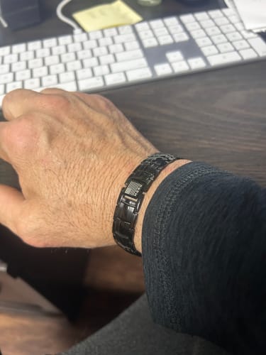Customer photo review of Sherman Tank Track Titanium Magnetic Bracelet : Helps Pair Veterans With A Service Dog Or Shelter Dog