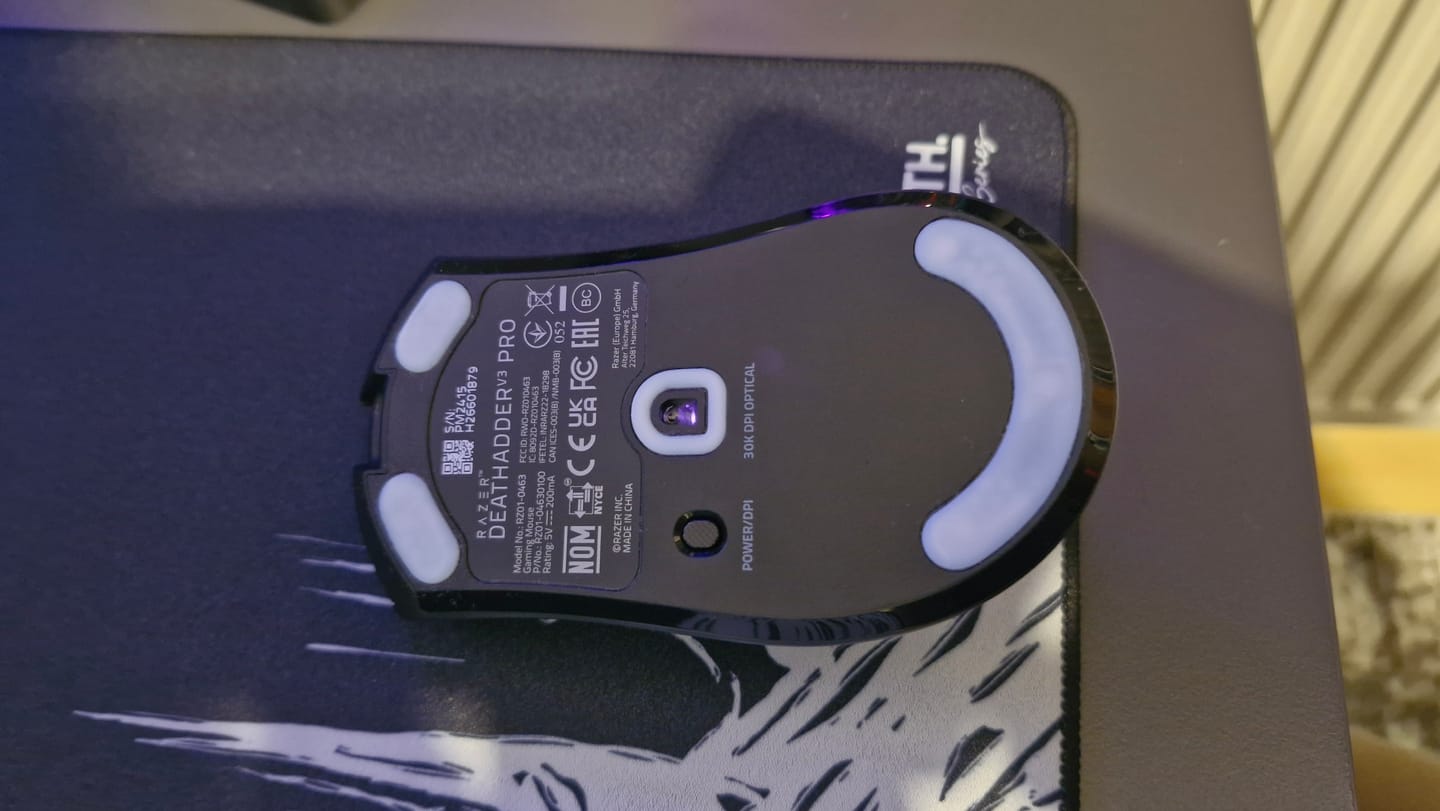 Customer photo review of Razer Deathadder V3 Pro için Hoverpad V3 Mouse Skate