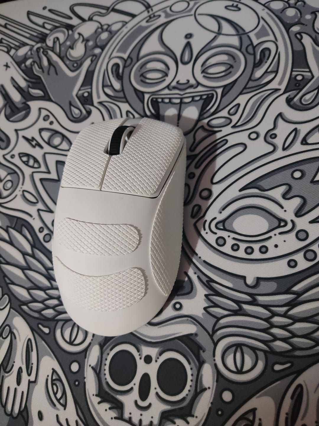 Customer photo review of ATK Blazing Sky Z1 Wireless Mouse