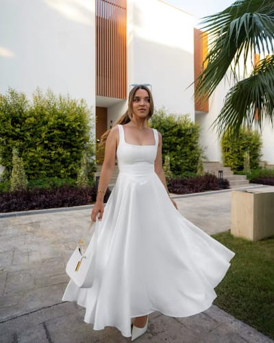 Customer photo review of Sofia Classy Midi Dress