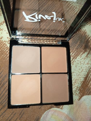 Customer photo review of Fantasy Contour Palette