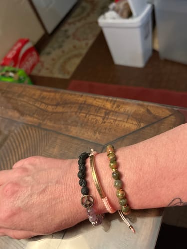 Customer photo review of POSITIVE MIND - POSITIVE LIFE - POSITIVE VIBES ROPE BRACELET