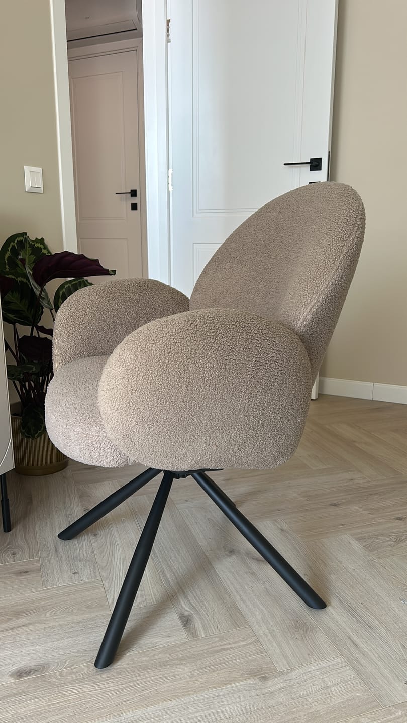 Customer photo review of Scaun rotativ K498, cappuccino/negru, stofa buclata/metal, 64x63x90 cm