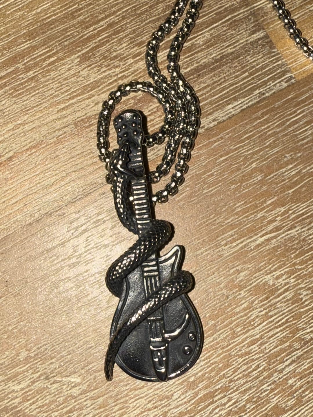 Customer photo review of THE SERPENT GUITAR.