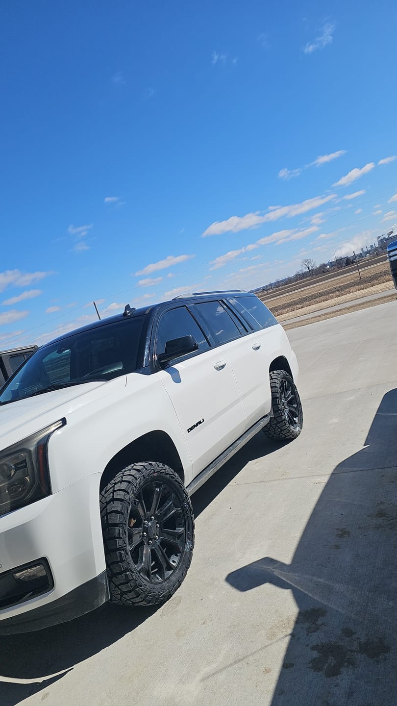 Customer photo review of 2015-2020 Cadillac Escalade 4-Wheel Air Suspension Conversion Kit / Delete Kit with Light Out Module (GC44FM)