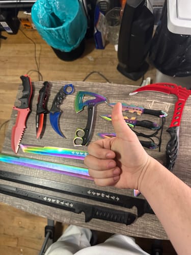 Customer photo review of 10 piece Mega Mystery Knife Set