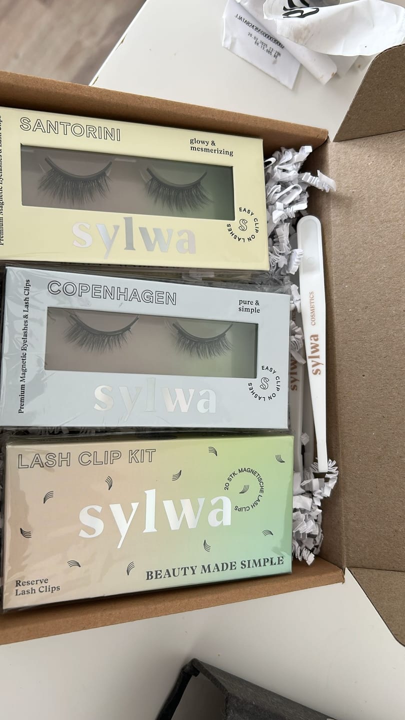 Customer photo review of Lash Clip Kit