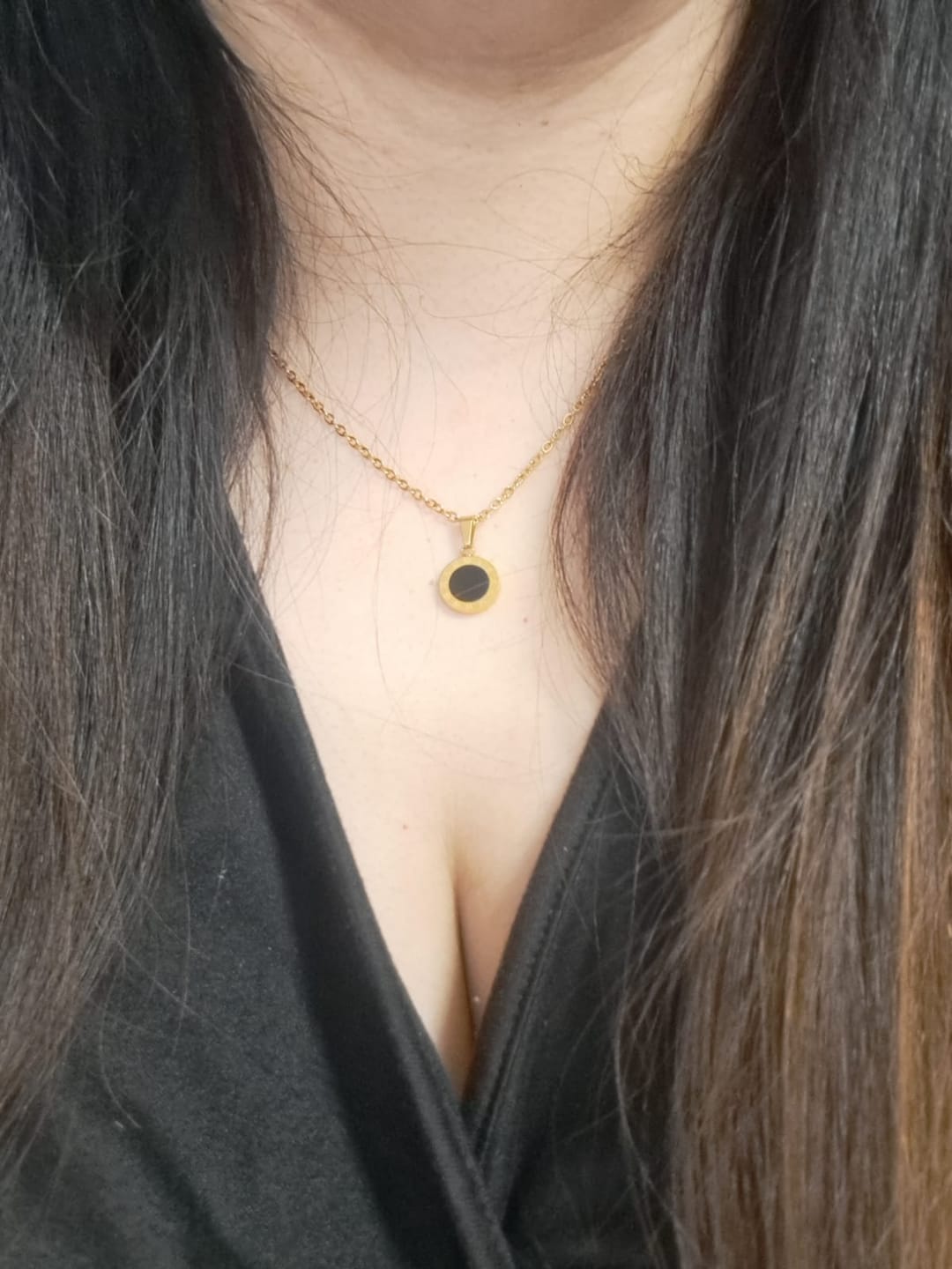 Customer photo review of Collar Medalla