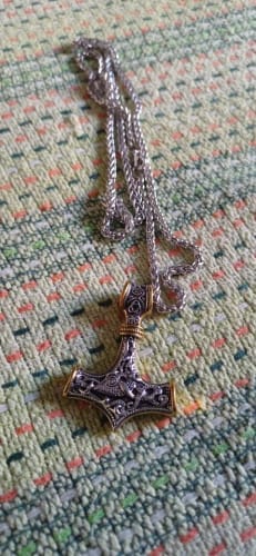 Customer photo review of Mjölnir Necklace – The Hammer of Thor
