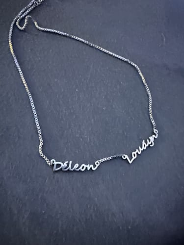 Customer photo review of Multi name necklace silver