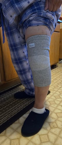 Customer photo review of Premium Bamboo Knee Sleeve (Single)