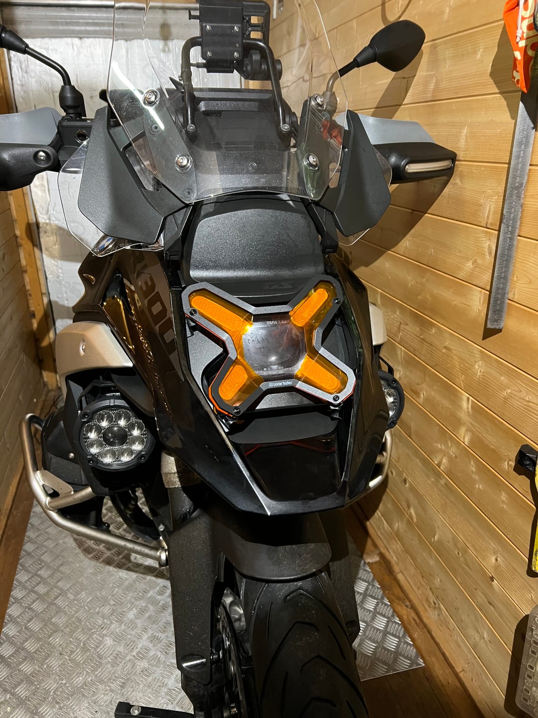 Customer photo review of Radiator Guard Set for BMW R1300GS / Adv