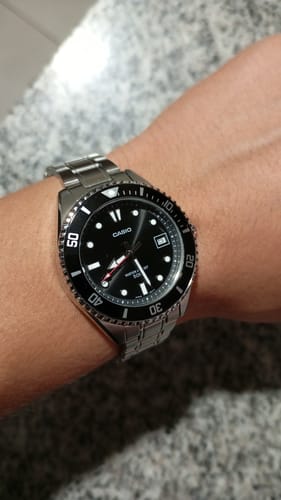 Customer photo review of Reloj Casio Mini Marlin Duro MDV-10D-1A1V Negro