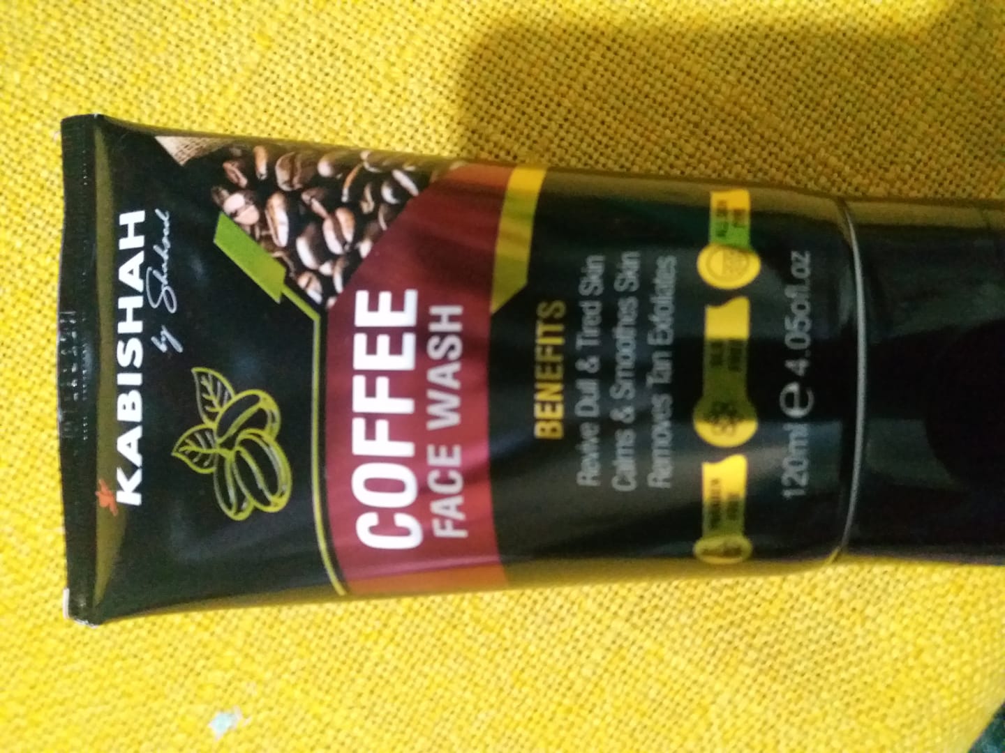 Customer photo review of Coffee Face Wash - Revives, Exfoliates & Removes Tan