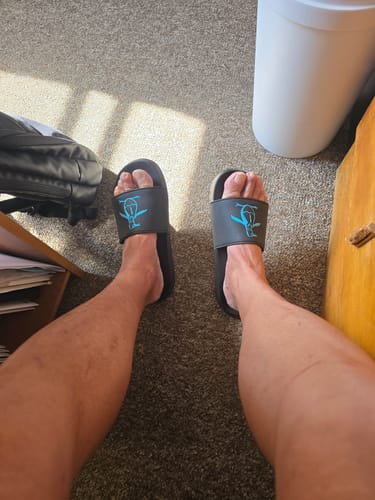 Customer photo review of Sandalia Style Levi Negro