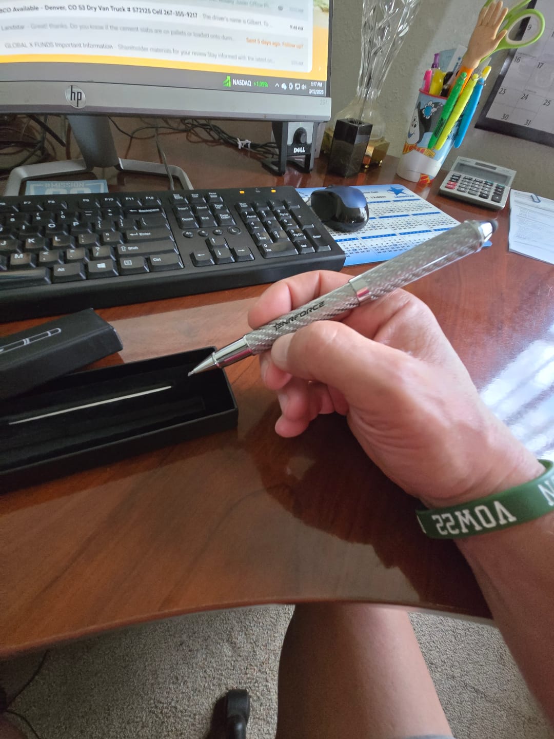 Customer photo review of Carbonstrike Pen