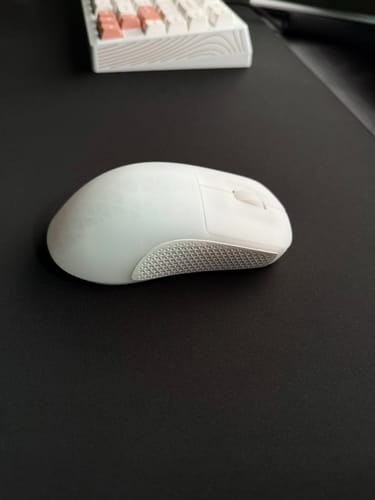 Customer photo review of Endgame Gear OP1w 4K Polling Wireless Gaming Mouse