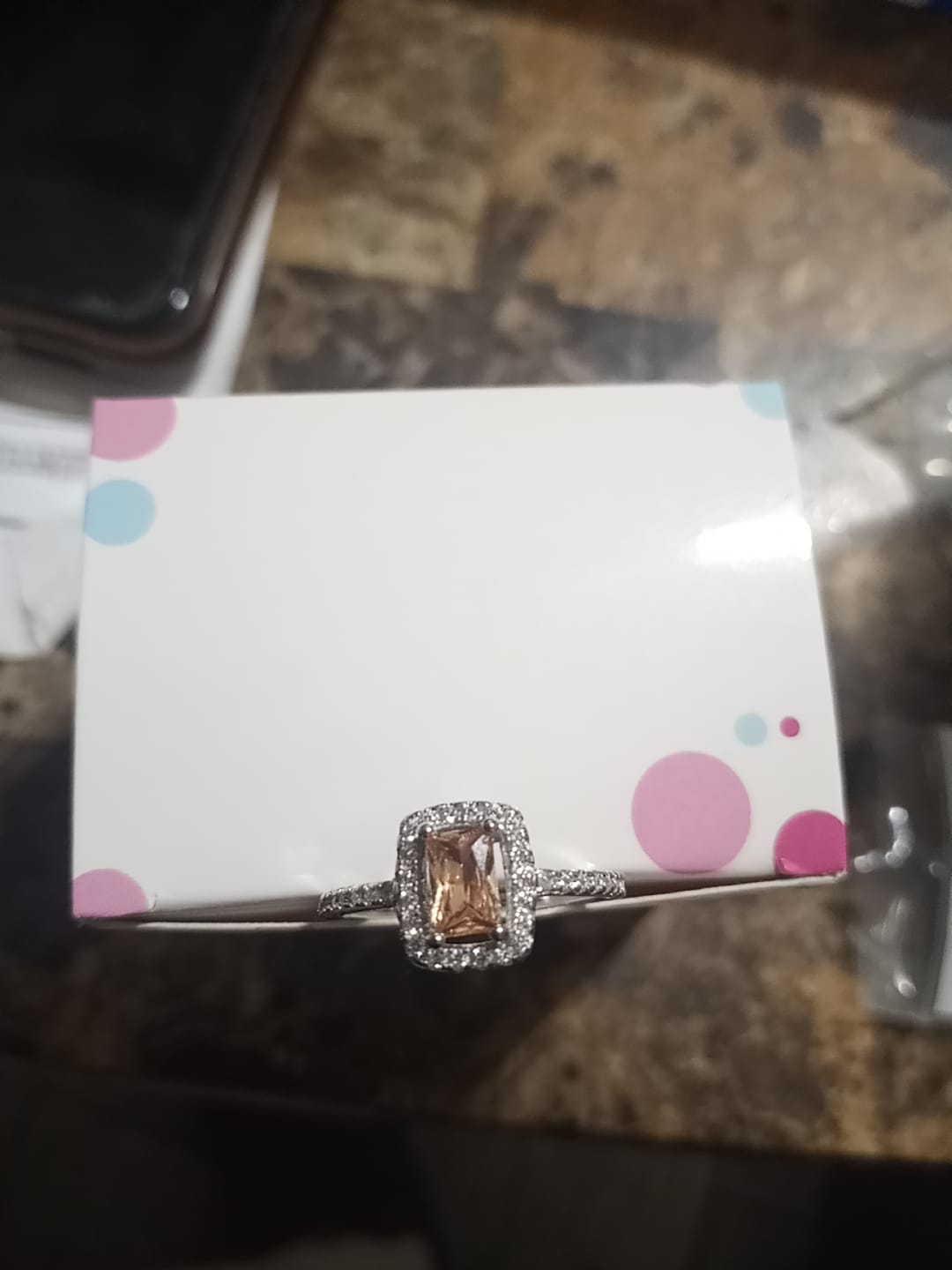 Customer photo review of DezLin Scoops Free USA Shipping 1,000+ Variations