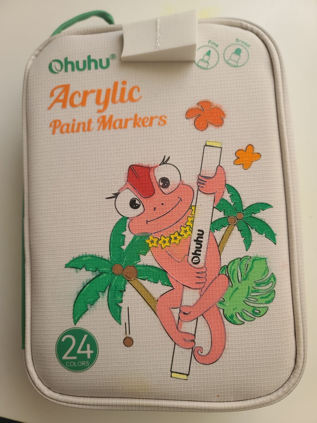 Customer photo review of Ohuhu Acrylic Markers 24 Colors 48 Pack
