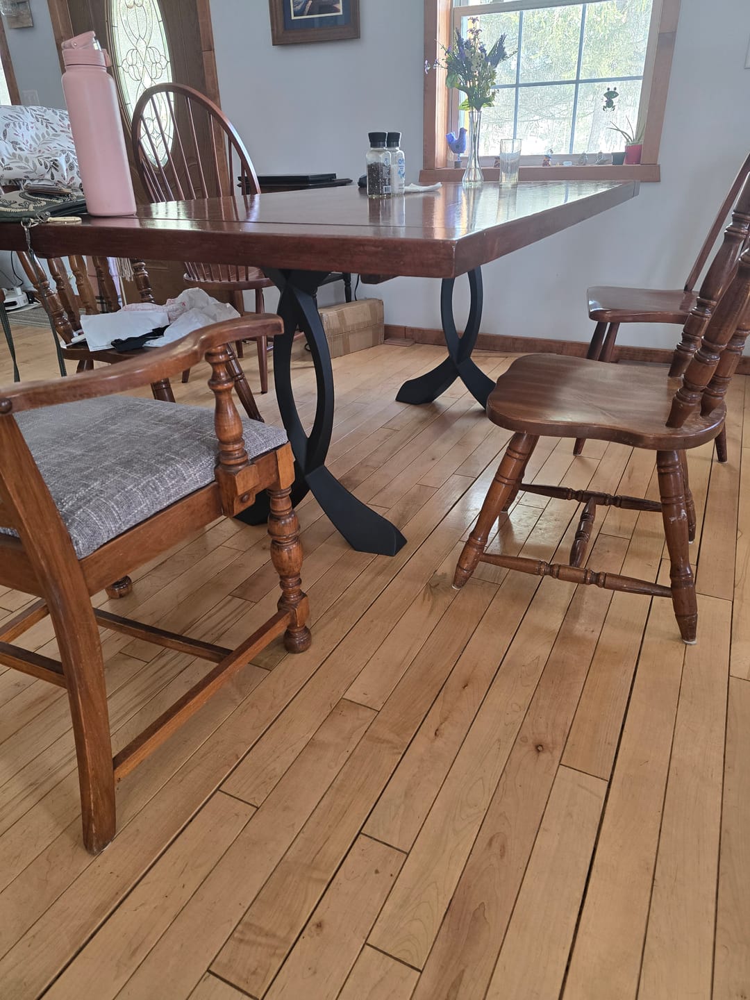 Customer photo review of Table Legs 423 Curva 28H Dining Furniture Legs