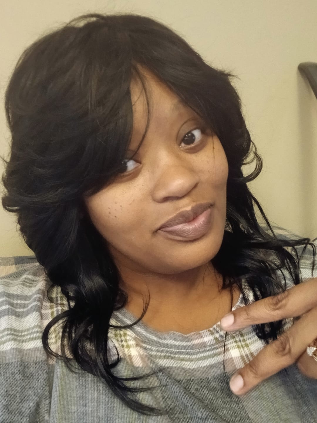 Customer photo review of Sensationnel Empire Bundles 13A 100% Pure Virgin Human Hair Weaves - STRAIGHT - Multi