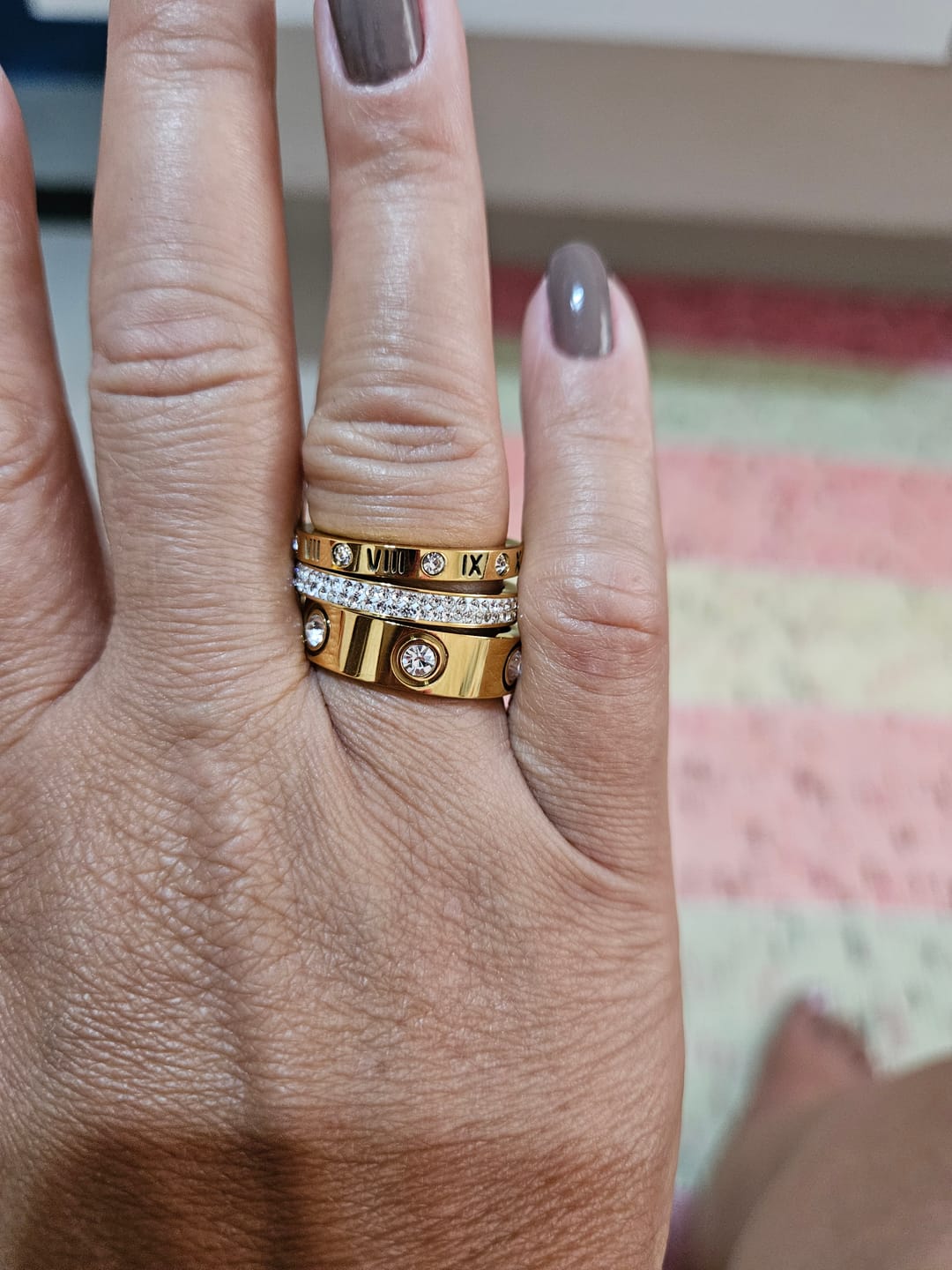 Customer photo review of Anel Triplo Glamour Banhado em Ouro 18k