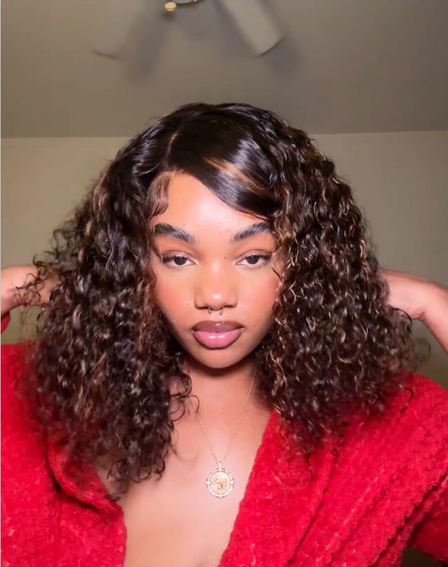 Customer photo review of AlwaysAmeera Same | Wavymy TikTok Viral Pre-cut Lace Wear Go Casual Blonde Highlights Water Wave Minimalist 4x6 Lace Wigs Dome Cap Glueless with Natural Hairline Wig