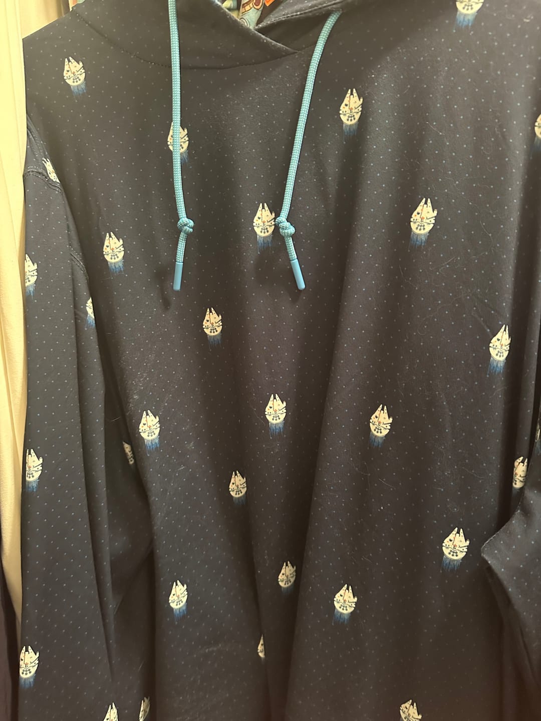 Customer photo review of Star Wars™ "12 Parsecs" – Performance Hoodie