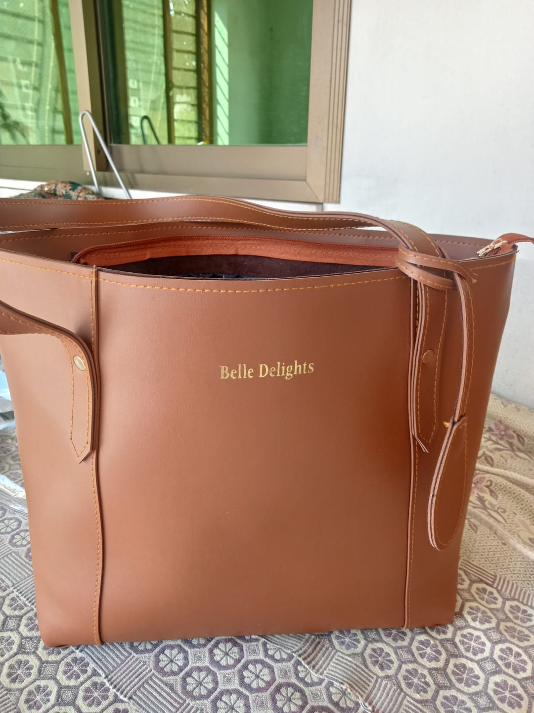 Customer photo review of Brown Belle The Tote Bag