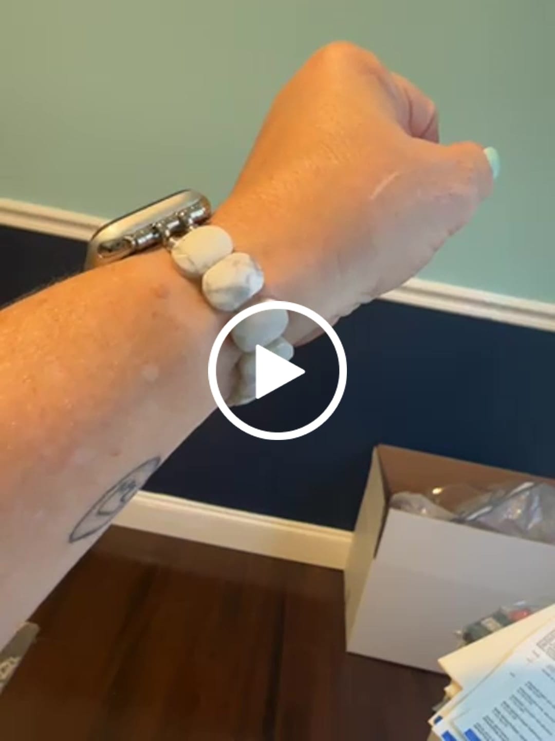 Customer video review of Whimsical Howlite Stretch Apple Watch Strap