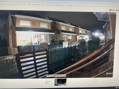 Customer photo review of NightChromaTM NC500 - Cámara de vigilancia IP PoE exterior de 3K, Color Visión Nocturna, Súper apertura f/1.0, micrófono incorporado, alineación activa, IP67, ranura para tarjeta SD