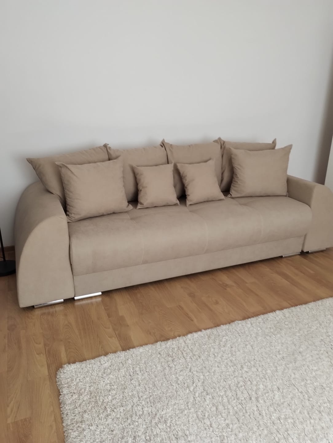 Customer photo review of Canapea extensibilă dumonde cu ladă de depozitare si sezut confortabil din spuma HR, Verona Bej 260x100 cm